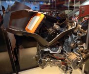 ducati-1199-panigale-superquadro-motor-cutaway-02.jpg