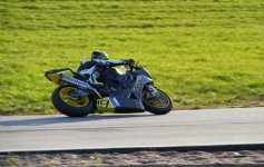 1000cc011.jpg