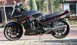 GPX750.jpg GPX750.jpg