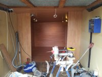 garage1.jpg