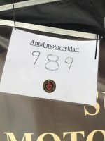 989.jpg