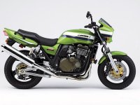 2005-Kawasaki-ZRX1200Rb.jpg