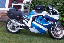 GSXR 1100 packning.jpg