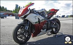 ForgorarenFireblade2012b.jpg
