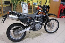 suzuki-dr650se-6358_68320685.jpg