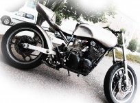 20120718 XJ 600 small BW.jpg