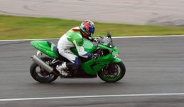 zx10r2_redigerad-1.jpg