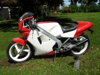 tzr250.JPG