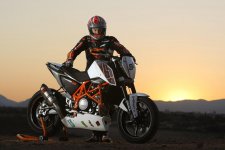 ktm-690-duke-track-8.jpg