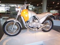 Aprilia-Moto-6.5-5.jpg