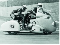 BMW-Sidecar-Racers-720x540.jpg