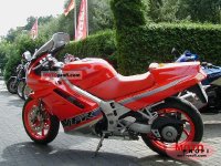 honda_vfr_750_f_1993_10_lgw.jpg