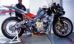 yamaha_yzrm1_2003_83.jpg