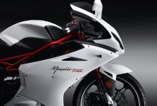 Megelli250R_03.jpg Megelli250R_03.jpg