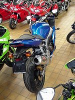 ZX636Ra.jpg