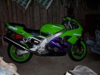 zx9r-1.JPG