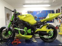 ZX9R Dreams 002.jpg