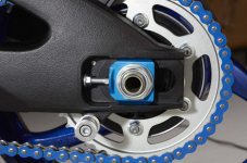 2014-suzuki-gsx-r1000-se-limited-production-01.jpg