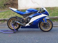 R6 Akra.jpg
