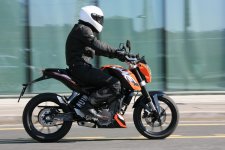 KTM-125-Duke-filetD.jpg