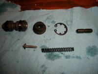 8938d1330269733-r1-r6-master-cylinder-rebuild-101_1389.jpg
