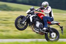 MV_Agusta_Brutale-675_g.jpg