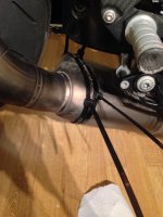 buntband ljuddämpare.jpg buntband ljuddämpare.jpg