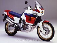 Historique_Honda_Africa_Twin_st2pz.jpg