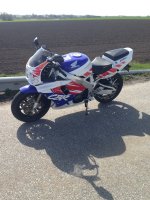 900RR -92.jpg