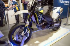 Husqvarna701Motard2.jpg