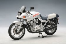 suzuki-katana[1].jpg