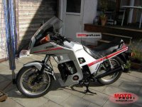 yamaha_xj_650_turbo_1983_3_lgw[1].jpg