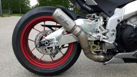 RSV4 2.jpg