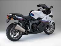 2015-BMW-K1300S-04.jpg