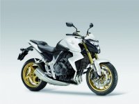 2013-honda-cb1000r-gets-matte-white-version-50169_1.jpg
