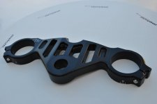 RS250 top yoke.jpg