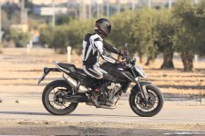 3-KTM_790.jpg