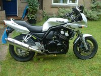 fzs600 008.jpg