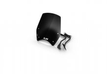 2pn-f61c0-00-00-fly-screen-studio-001.jpg