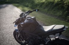 MT-09a.jpg