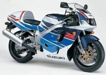 Suzuki GSXR750 96  2.jpg