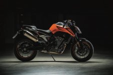 KTM790Duke_2.jpg