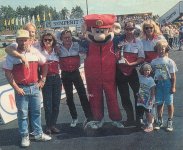 Dragster 1992 Team and Family.jpg