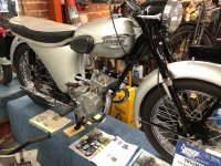 triumph2takt1.jpg