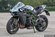 Kawasaki_Ninja_H2-40-850x567.jpg