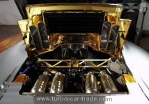 mclaren-f1-engine-compartment.jpg