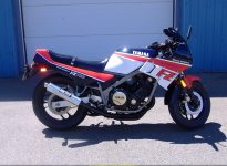 0 A Yamaha FZ750 1988 2.jpg