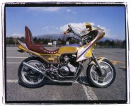 bosozoku-the-stylish-legacy-of-japans-rebel-motorcycle-gangs-6.jpg