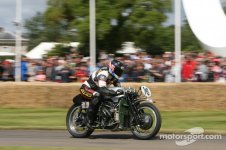 vintage-goodwood-festival-of-speed-2012-moto-guzzi-v8.jpg