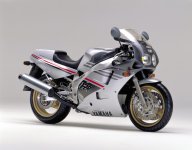 yamaha_fzr1000.jpg